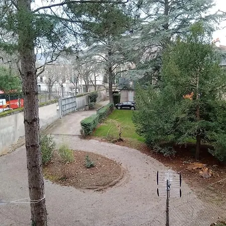 Le Terminus Apartment Millau